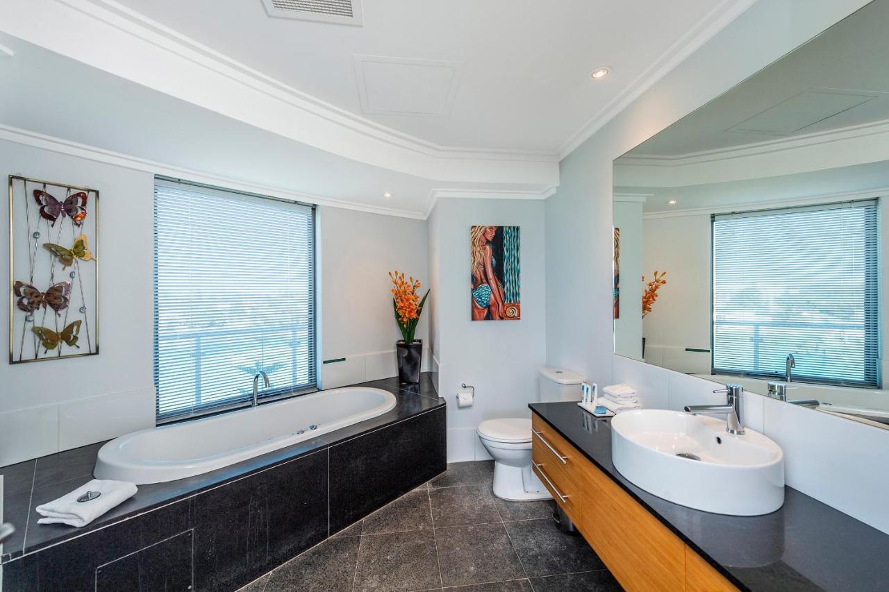 A 406 Fantastic Ocean Beach And Marina View Apt - Μαντούρα Εξωτερικό φωτογραφία